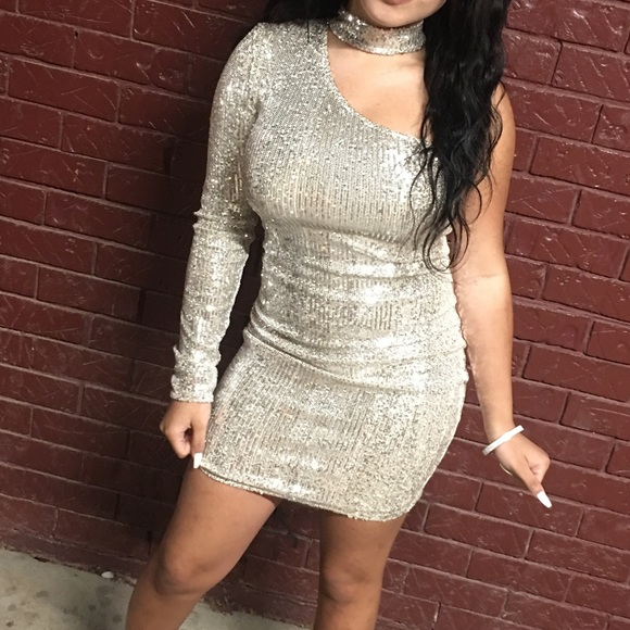 Silver Sequin Mini Dress - Picture 3 of 4